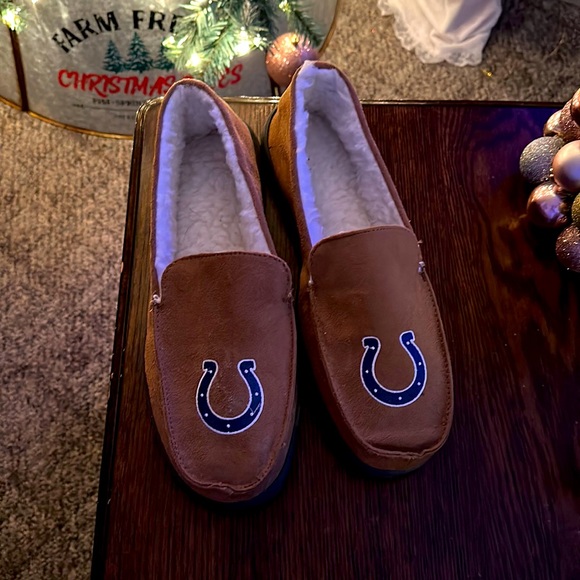 mens colts slippers